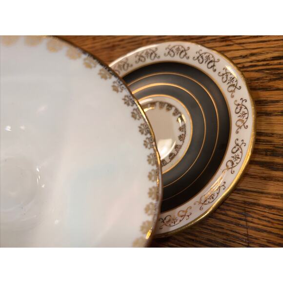 RARE Royal Stafford Bone China Footed Cup and Saucer Set Pattern 7585 BLACK EXC - Picture 7 of 9